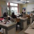 classe de sixième en séance de Travaux Pratiques